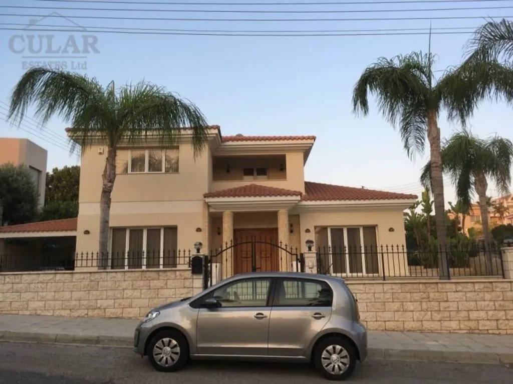 Villa 320m² in Cyprus, Limassol. Priced at 1500000€ rent photo-39