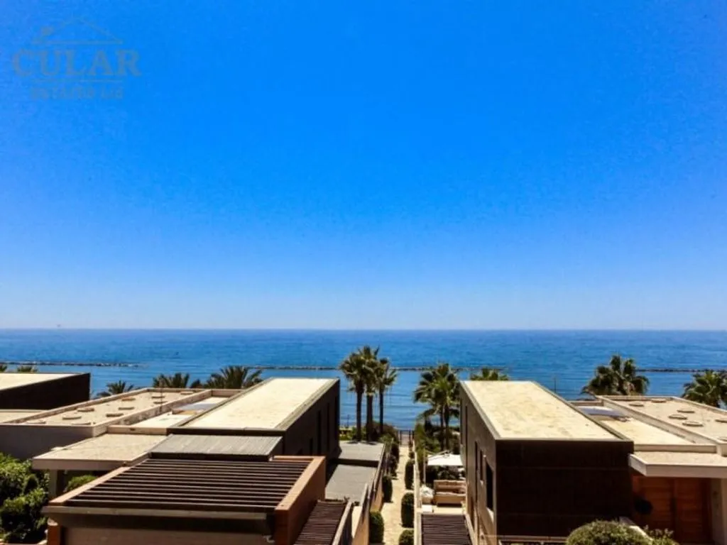 Villa 320m² in Cyprus, Limassol. Priced at 1500000€ rent photo-40