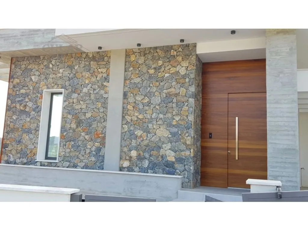 Villa 320m² in Cyprus, Limassol. Priced at 1500000€ rent photo-48