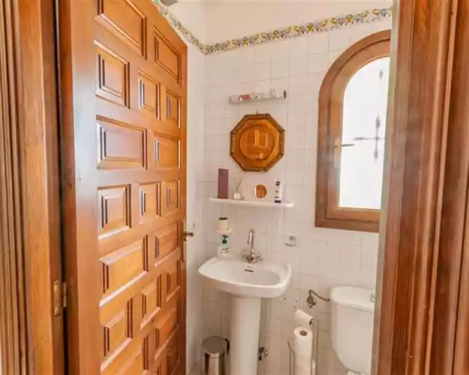 House 171m² in Spain, Altea. Priced at 565000€ rent photo-18