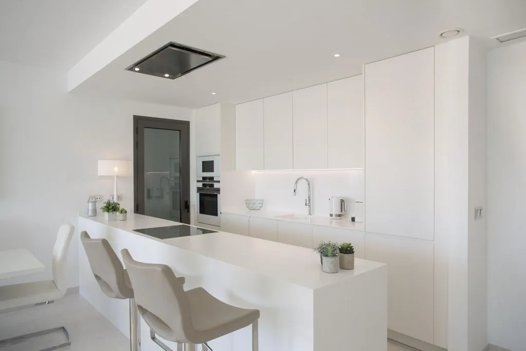 Flat 122m² in USA, Southbury. Priced at 890000€ rent photo-5