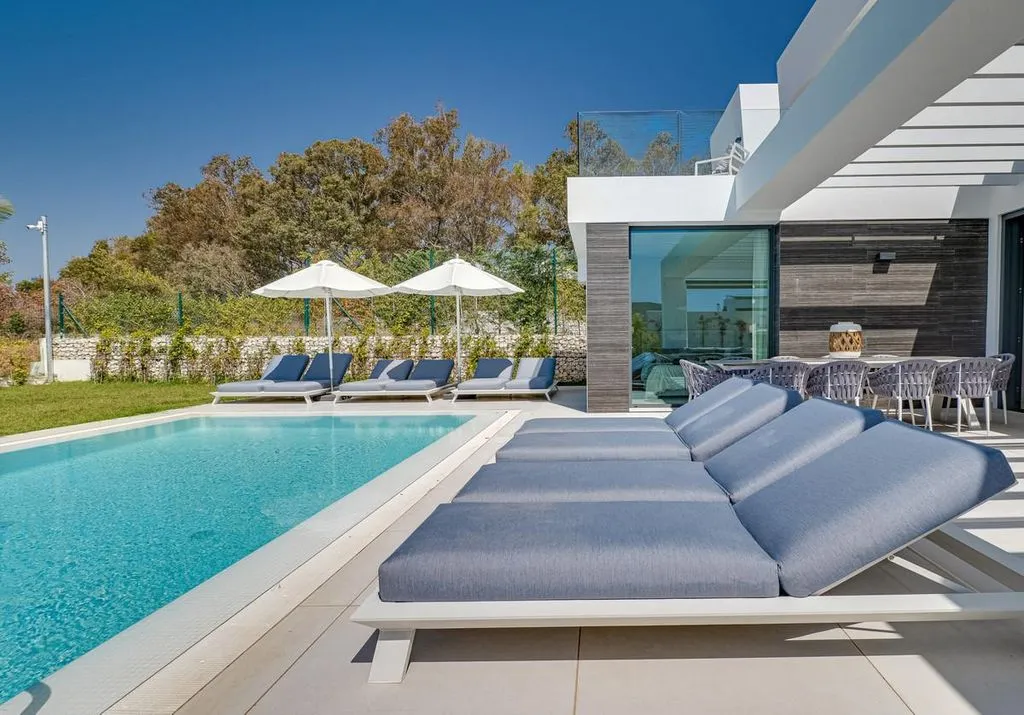Villa 327m² in Portugal, Oeirash. Priced at 2100000€ rent photo-28