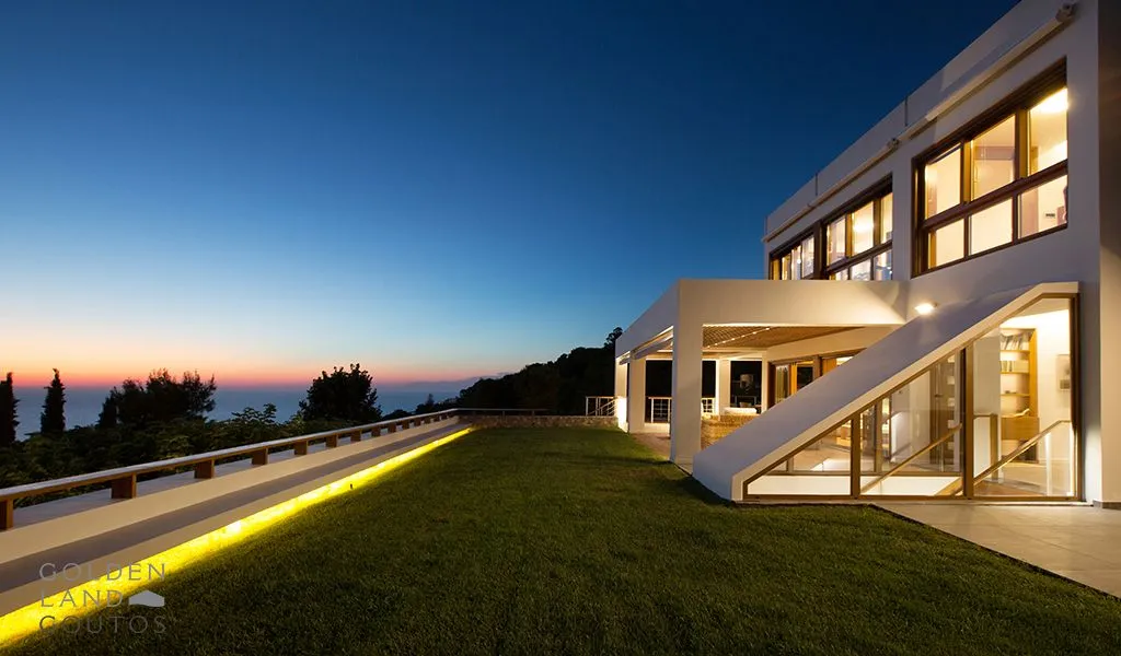 Villa 290m² in Greece, Chania. Priced at 2800000€ rent photo-7