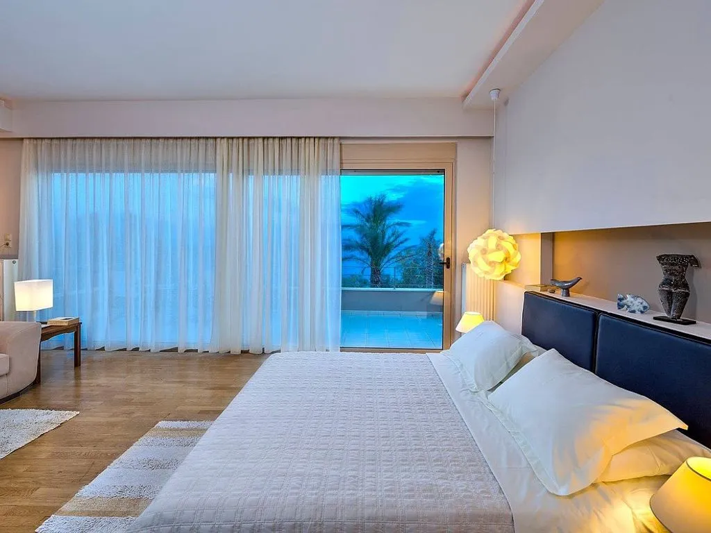 Villa 304m² in Greece, Ierapetra. Priced at 1750000€ rent photo-7