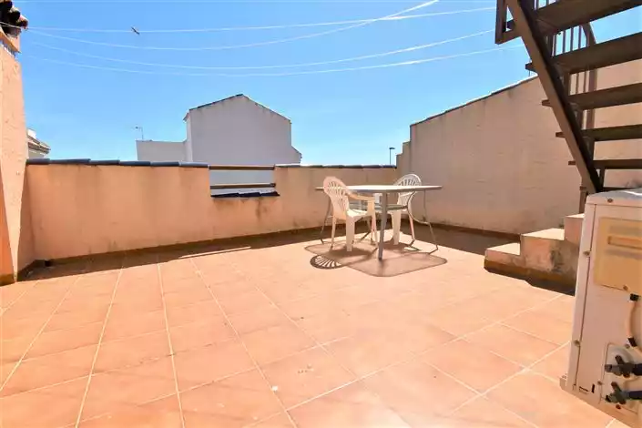 Other Properties 97m² in USA, Washington. Priced at 159000€ rent photo-13