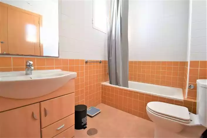 Other Properties 97m² in USA, Washington. Priced at 159000€ rent photo-7
