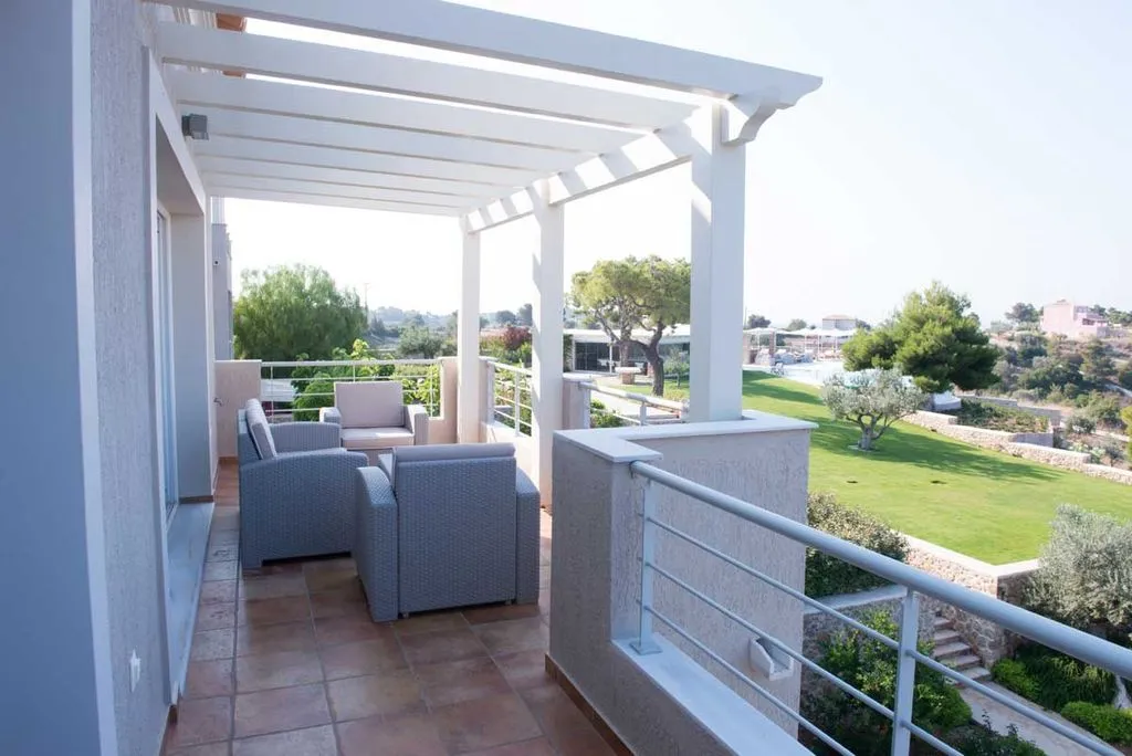 House 440m² in Portugal, Porto. Priced at 2250000€ rent photo-4