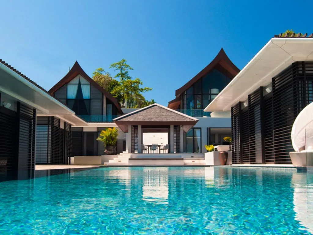 Villa 1900m² in Thailand, Rawai. Priced at 4483000€ rent photo-3