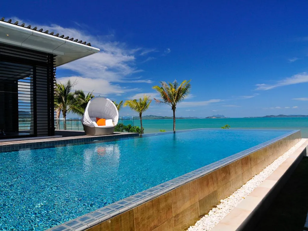 Villa 1900m² in Thailand, Rawai. Priced at 4483000€ rent photo-6