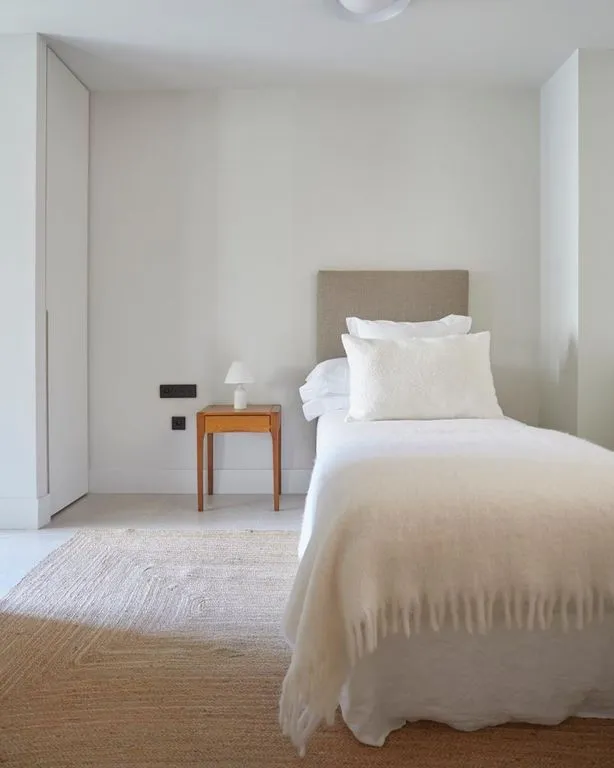 Flat 378m² in Spain, Madrid. Priced at 4300000€ rent photo-2