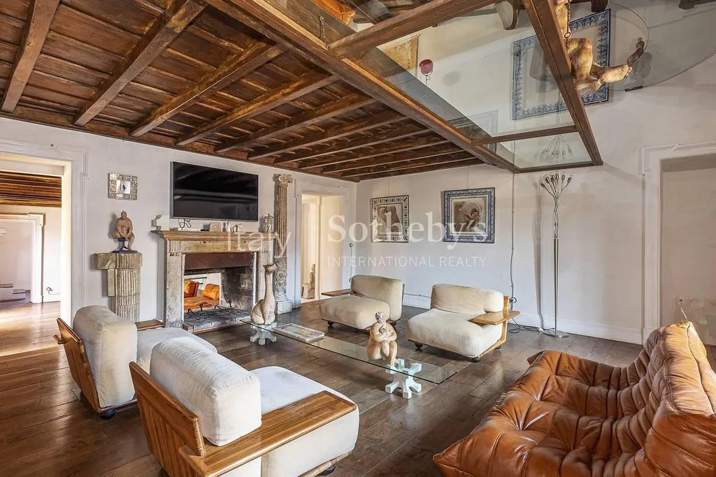 House 302m² in Italy, Rome. Priced at 2950000€ rent photo-4