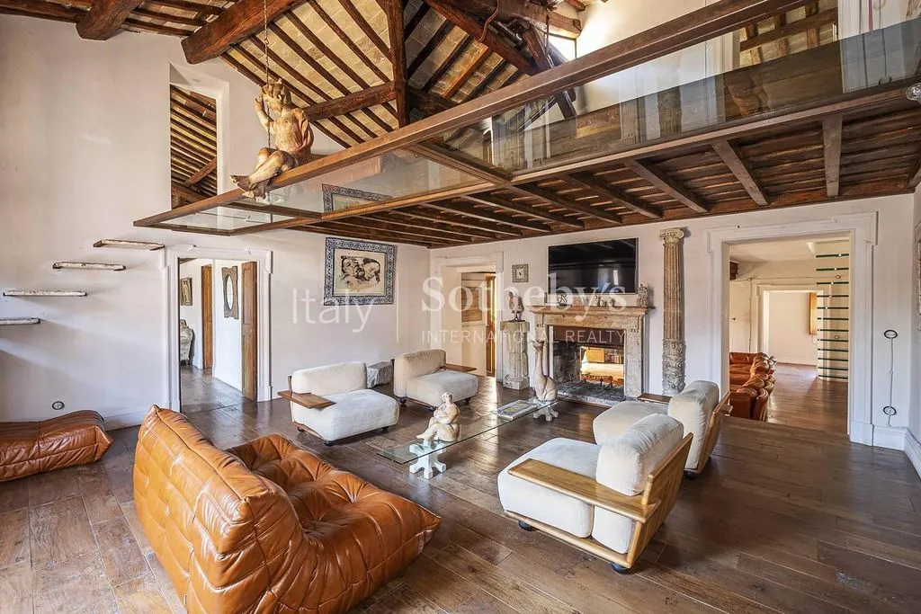 House 302m² in Italy, Rome. Priced at 2950000€ rent photo-5