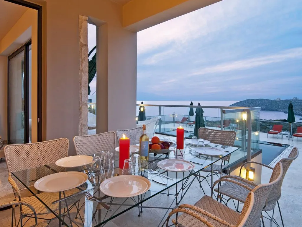 Villa 200m² in Greece, Chania. Priced at 800000€ rent photo-6