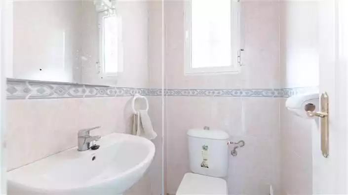 Other Properties 97m² in Spain, Orihuela Costa. Priced at 165000€ rent photo-12