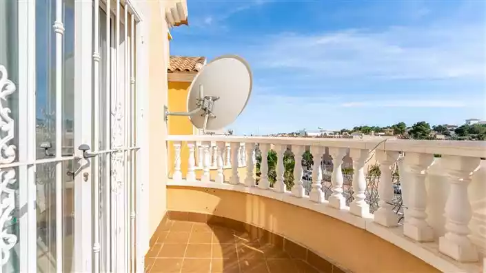 Other Properties 97m² in Spain, Orihuela Costa. Priced at 165000€ rent photo-23
