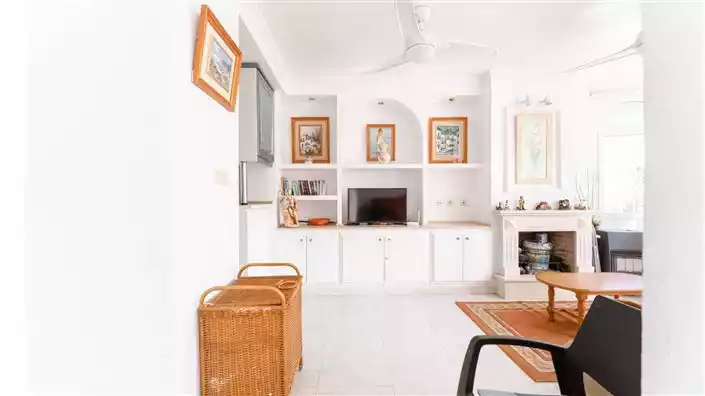Other Properties 97m² in Spain, Orihuela Costa. Priced at 165000€ rent photo-5