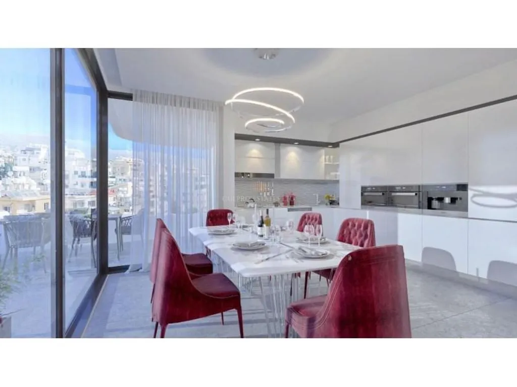 Flat 217m² in Italy, Naples. Priced at 1400000€ rent photo-2