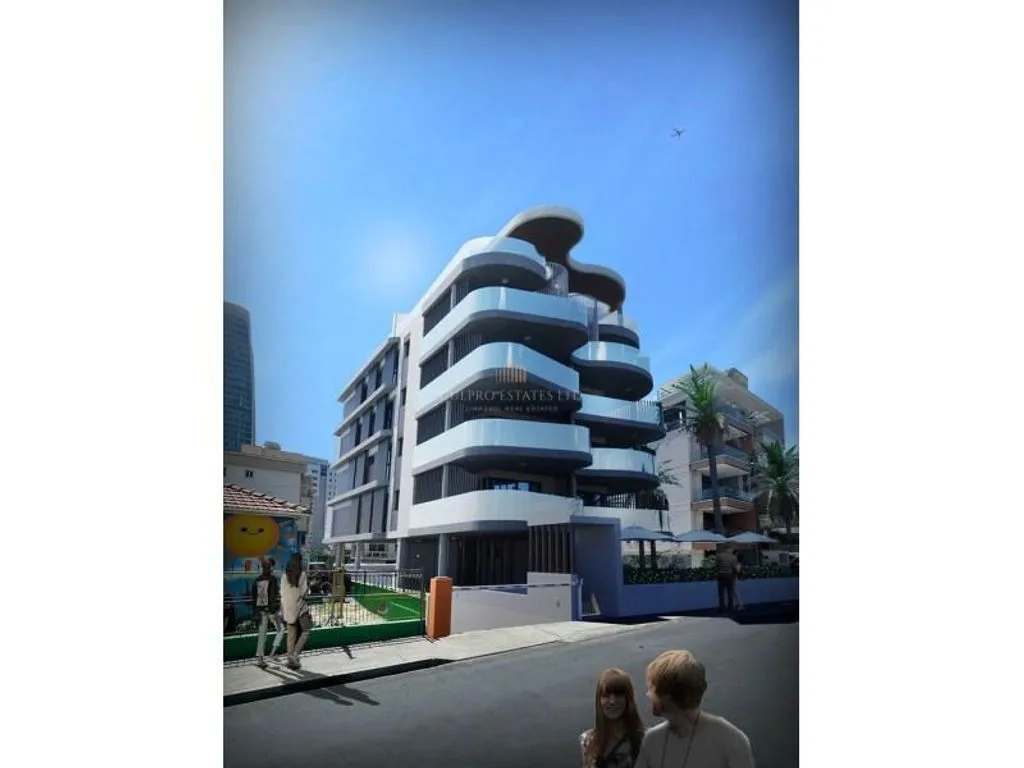 Flat 217m² in Italy, Naples. Priced at 1400000€ rent photo-6