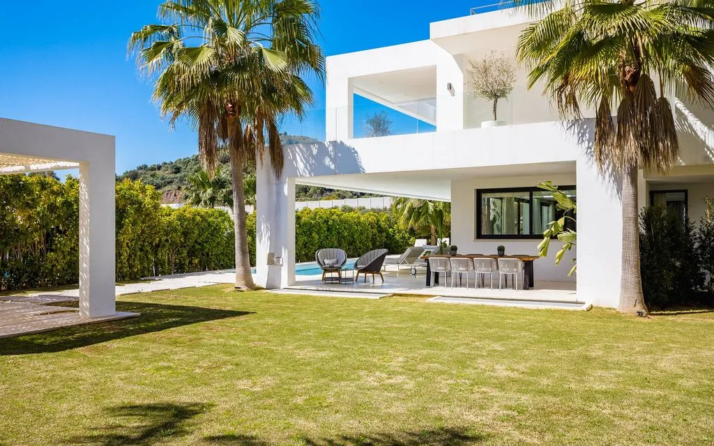 Villa 701m² in Portugal, Oeirash. Priced at 2750000€ rent photo-6