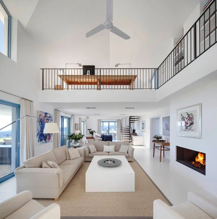 Villa 682m² in Portugal, Oeirash. Priced at 4900000€ rent photo-5