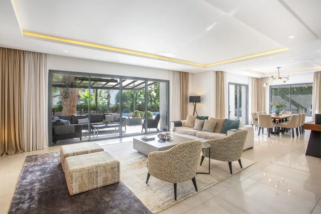 Villa 630m² in Portugal, Oeirash. Priced at 6500000€ rent photo-4
