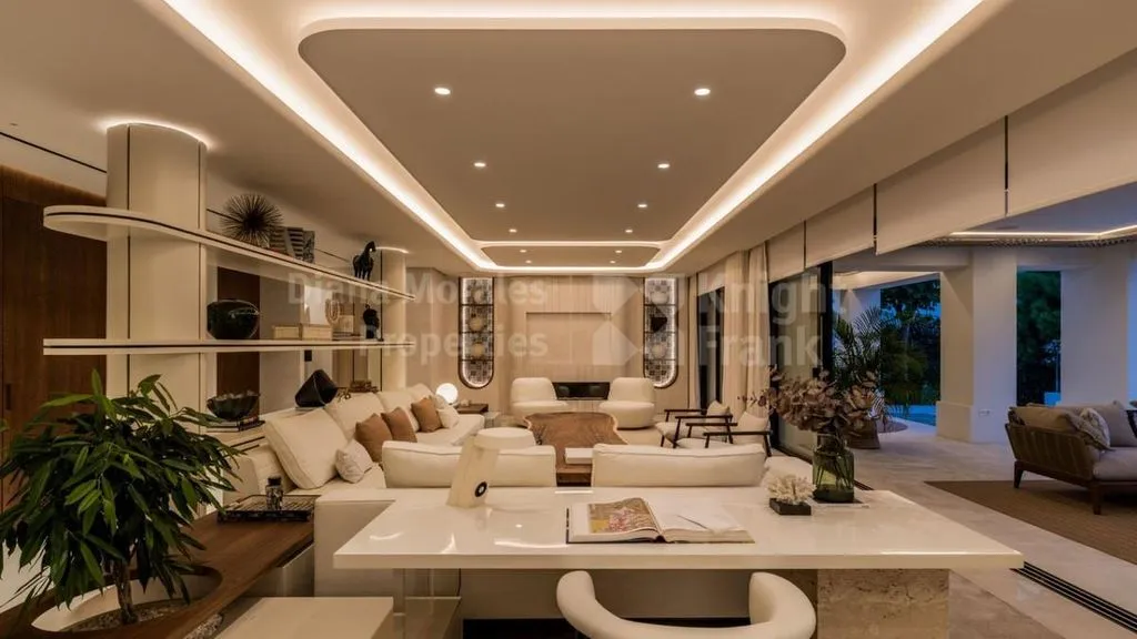 Villa 630m² in Portugal, Oeirash. Priced at 6500000€ rent photo-31