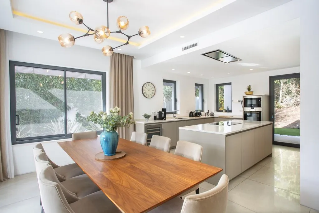 Villa 630m² in Portugal, Oeirash. Priced at 6500000€ rent photo-74