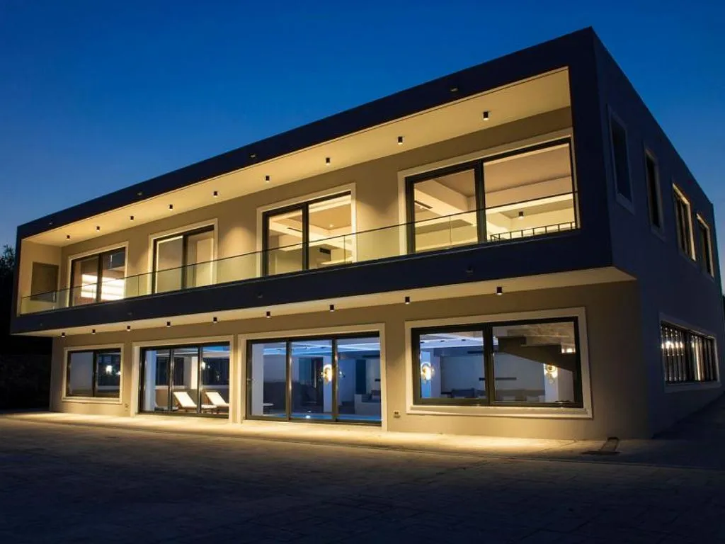 Villa 1000m² in Greece, corfu. Priced at 2000000€ rent photo-6