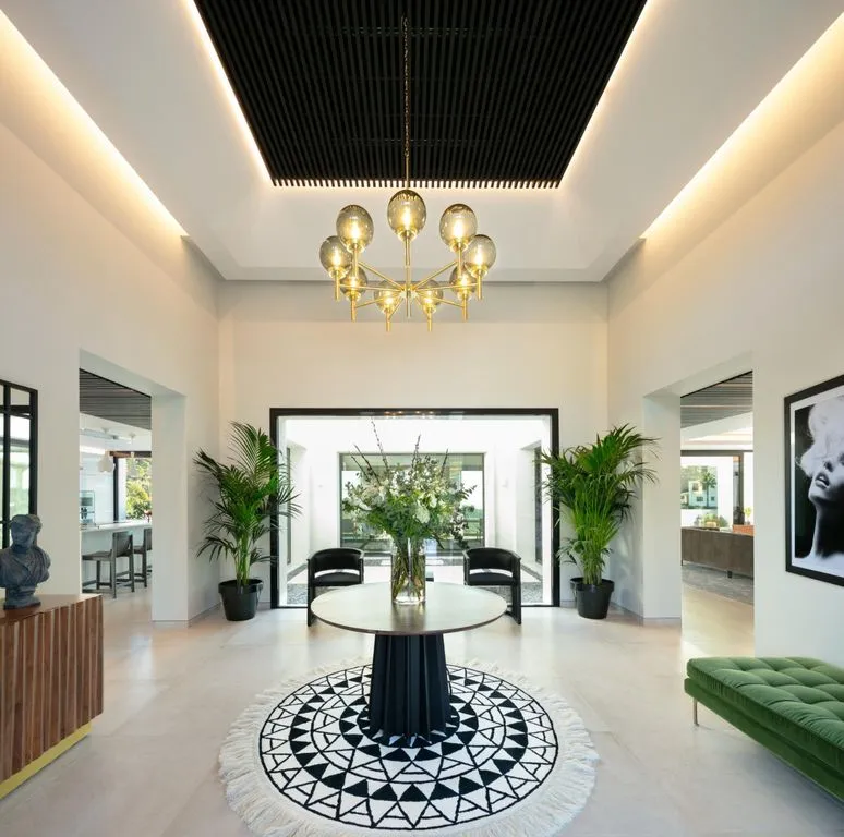 Villa 1080m² in Portugal, Oeirash. Priced at 6750000€ rent photo-6