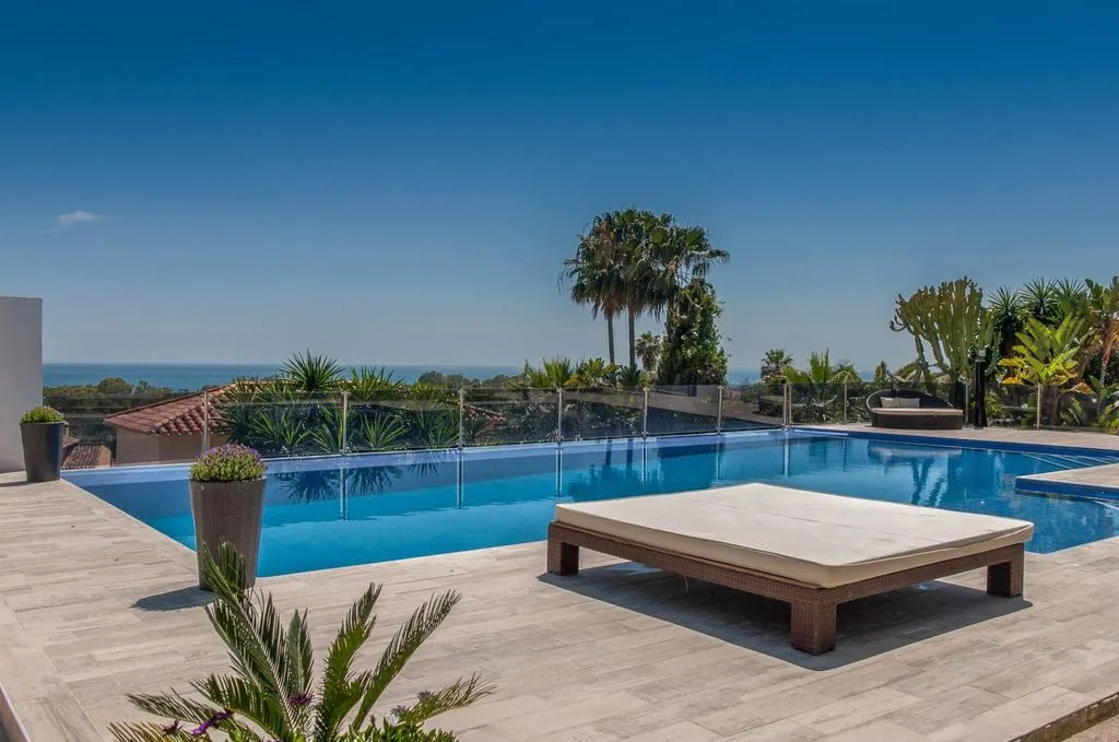 Villa 1054m² in Portugal, Oeirash. Priced at 3500000€ rent photo-5