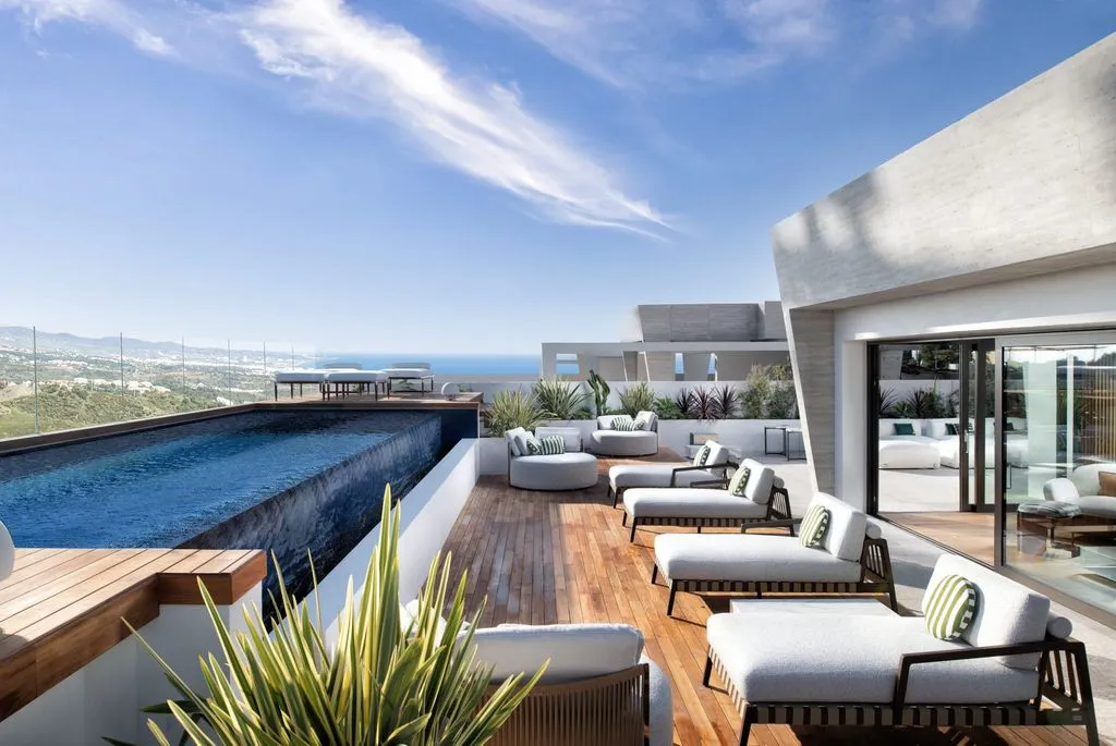 Penthouse 589m² in Portugal, Oeirash. Priced at 4250000€ rent photo-1