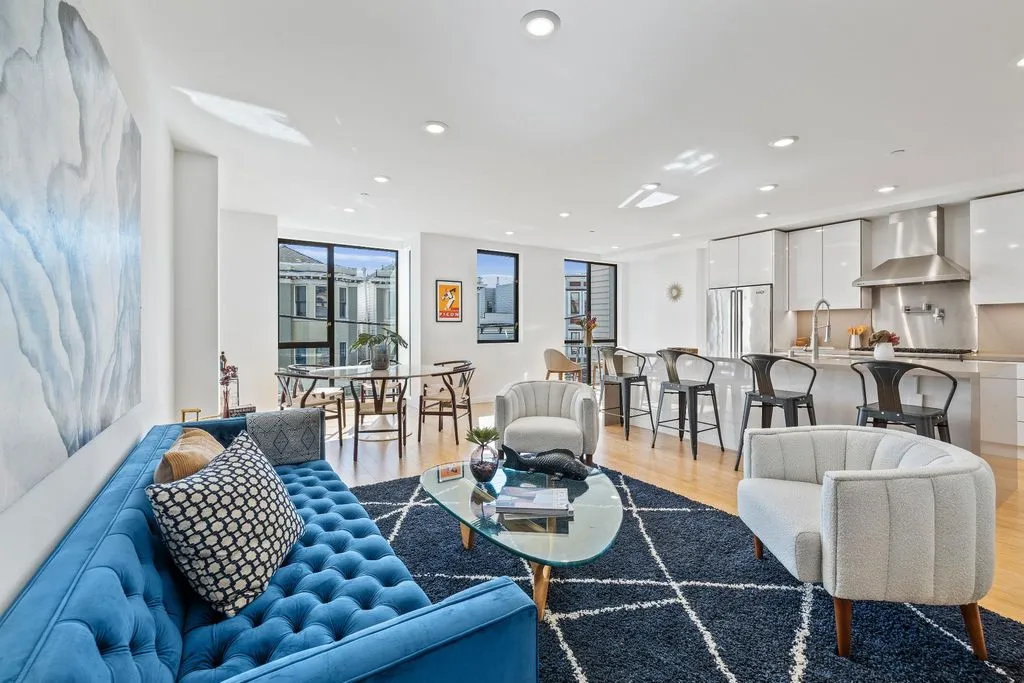 Flat 155m² in USA, San Francisco. Priced at 1669300€ rent photo-4