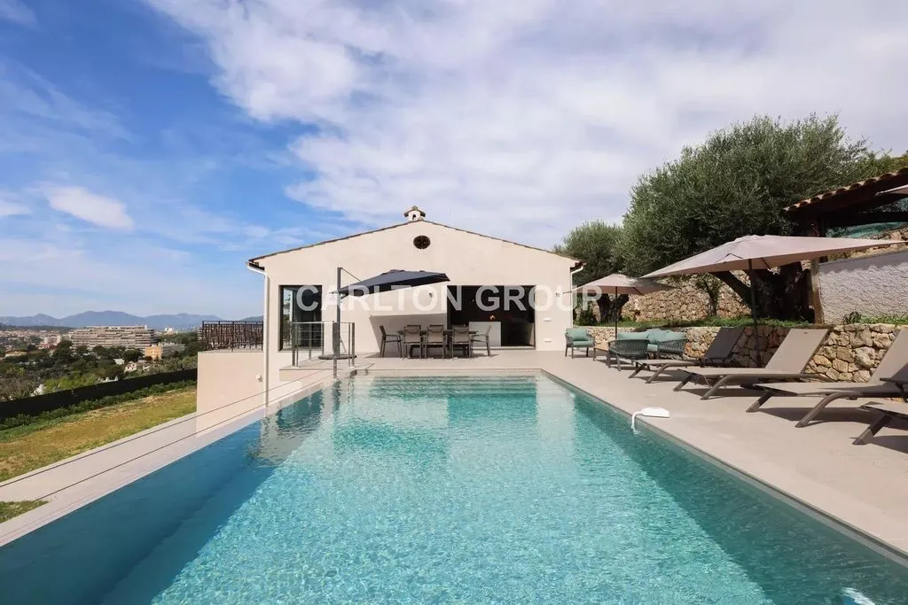 Villa 300m² in France, Le Canne. Priced at 3295000€ rent photo-4