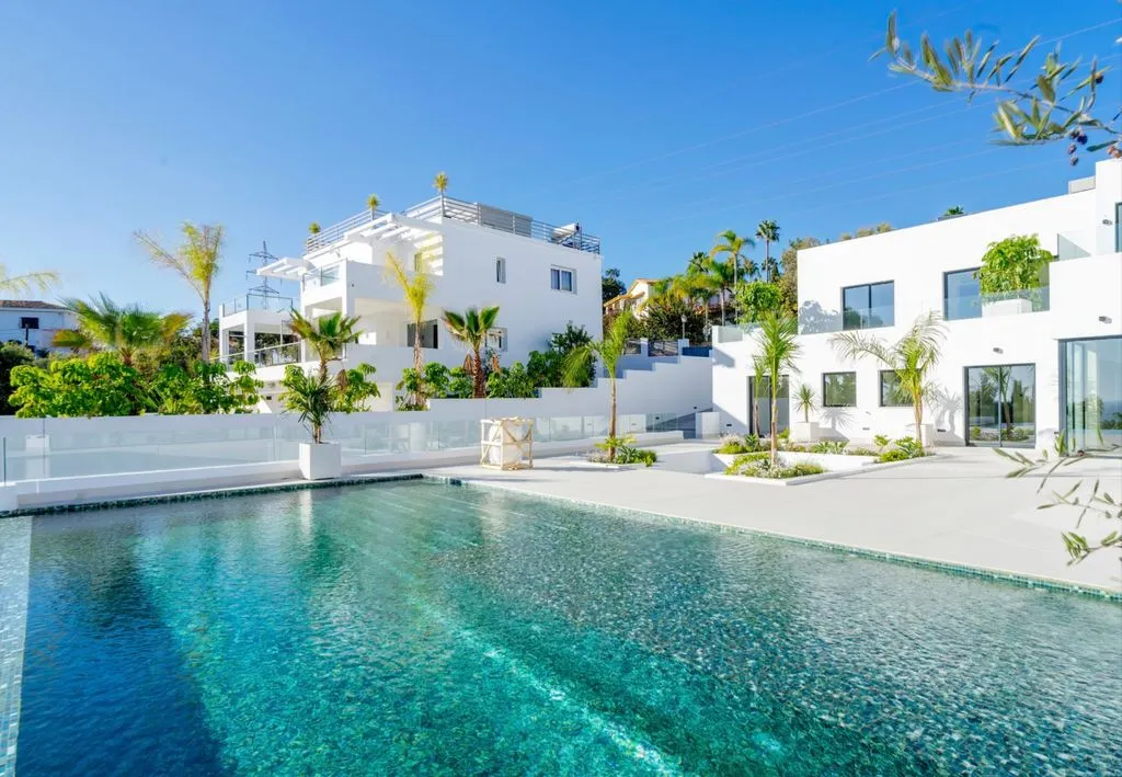 Villa 650m² in Portugal, Oeirash. Priced at 3650000€ rent photo-2