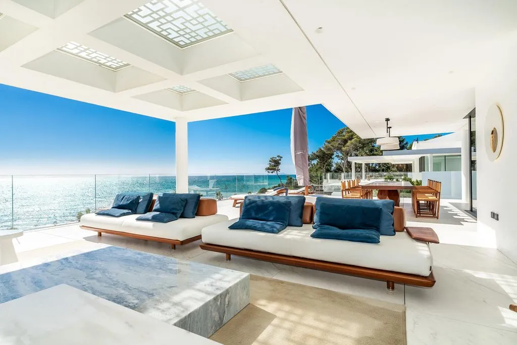 Penthouse 752m² in USA, Southbury. Priced at 8000000€ rent photo-6