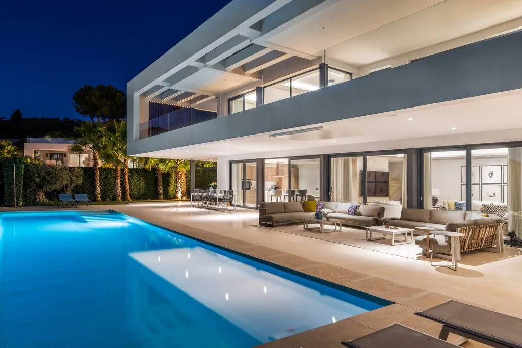Villa 497m² in Portugal, Oeirash. Priced at 3690000€ rent photo-6