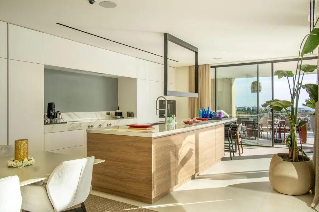 Villa 616m² in Portugal, Oeirash. Priced at 6250000€ rent photo-6