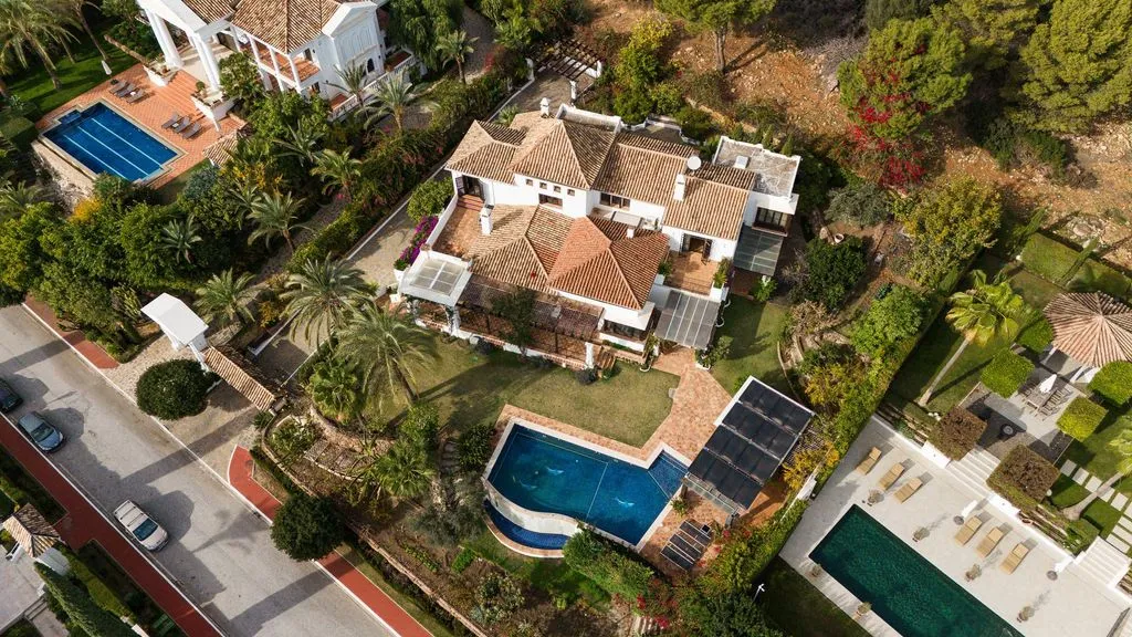 Villa 442m² in Portugal, Oeirash. Priced at 4995000€ rent photo-5