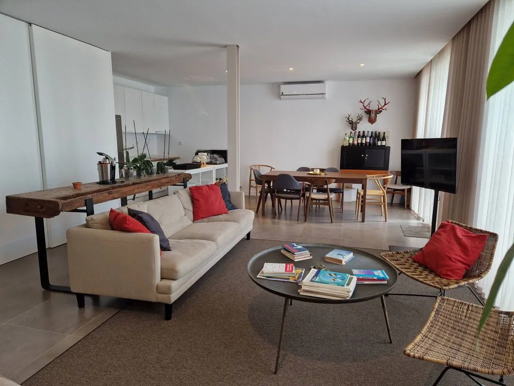 House 260m² in Italy, Santa Marinella. Priced at 1550000€ rent photo-2