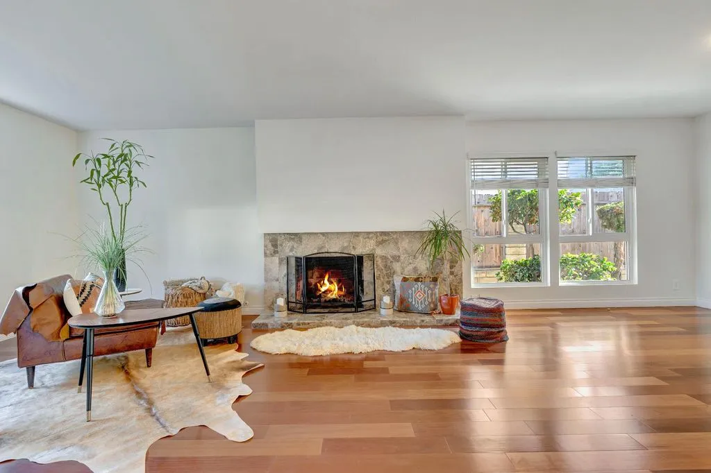 House 197m² in USA, LA. Priced at 1508400€ rent photo-3