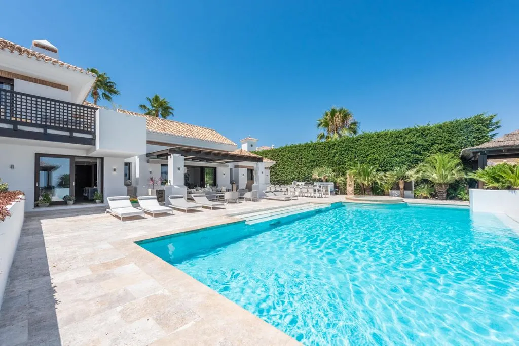 Villa 1128m² in Portugal, Oeirash. Priced at 6995000€ rent photo-1