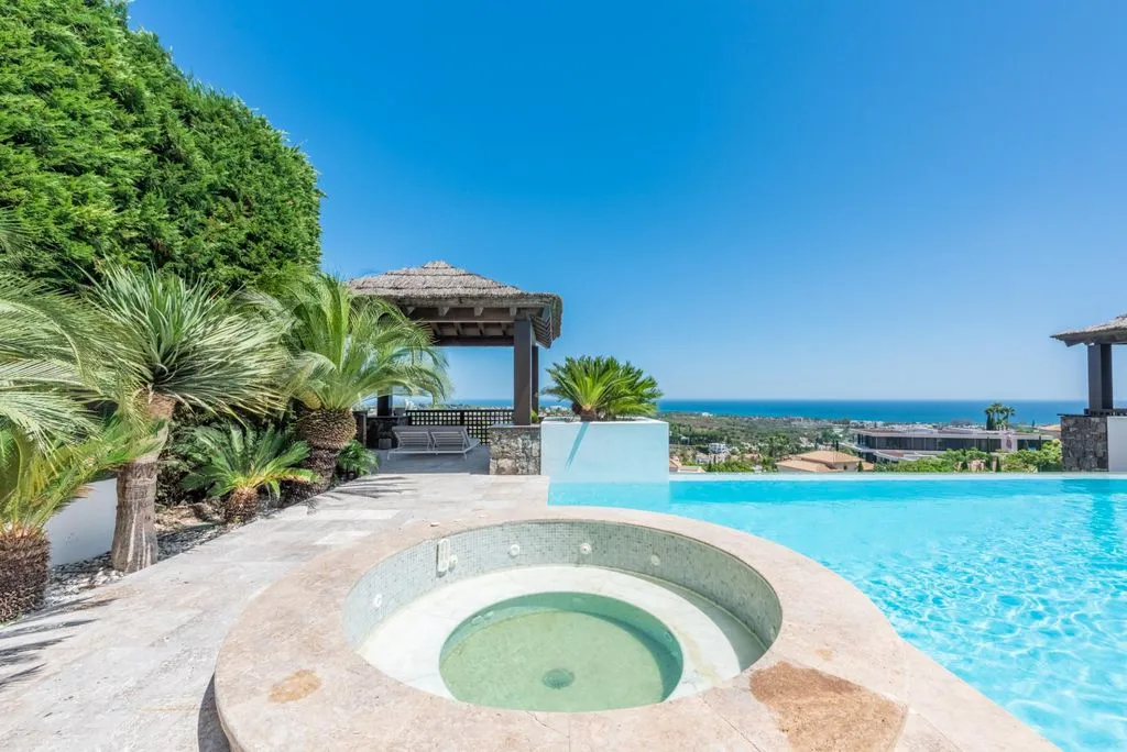 Villa 1128m² in Portugal, Oeirash. Priced at 6995000€ rent photo-3