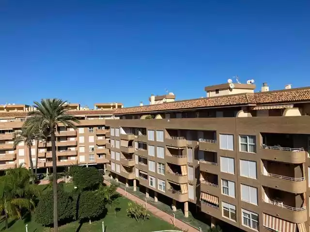 Flat 101m² in Spain, Denia. Priced at 350000€ rent photo-4
