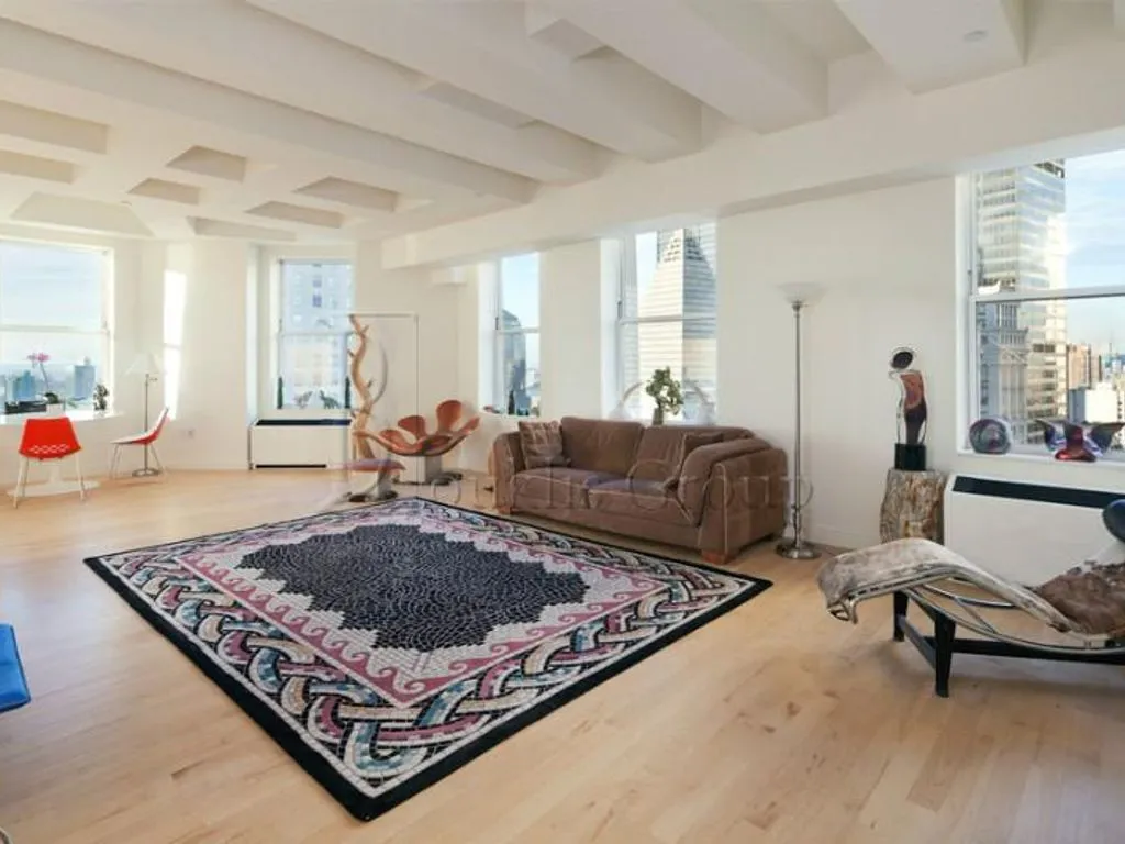 Flat 232m² in USA, New York. Priced at 4253400€ rent photo-1