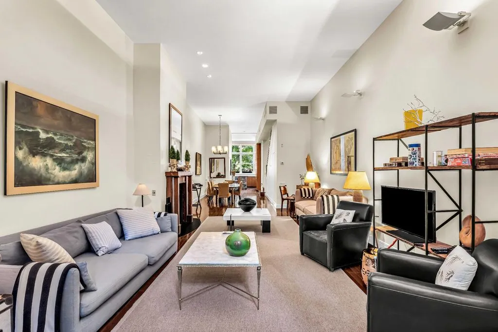 Townhouse 464m² in USA, New York. Priced at 7313100€ rent photo-6