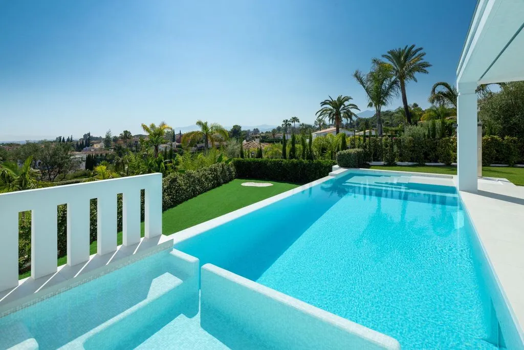 Villa 569m² in Portugal, Oeirash. Priced at 5650000€ rent photo-6