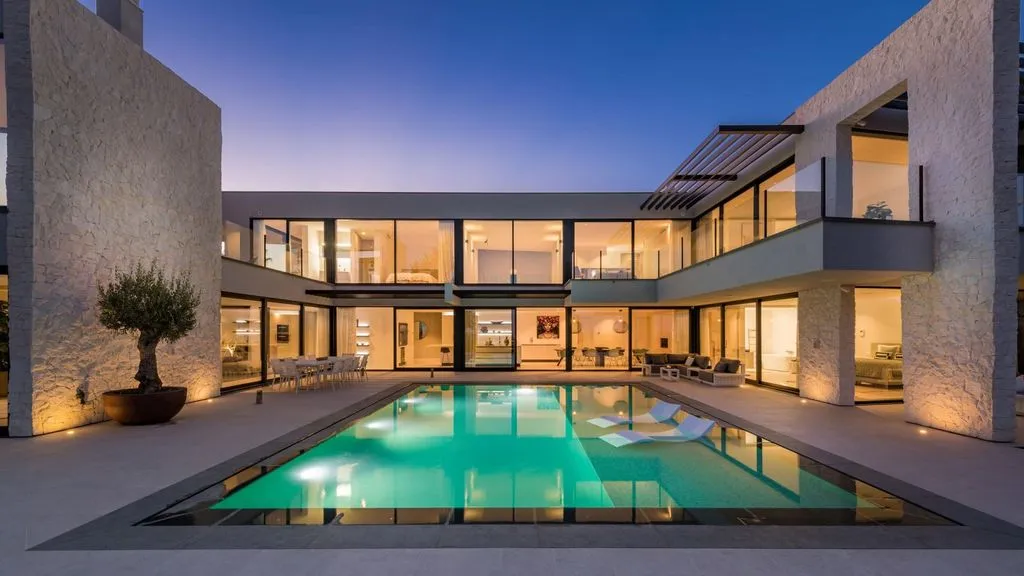 Villa 465m² in Portugal, Oeirash. Priced at 6400000€ rent photo-2