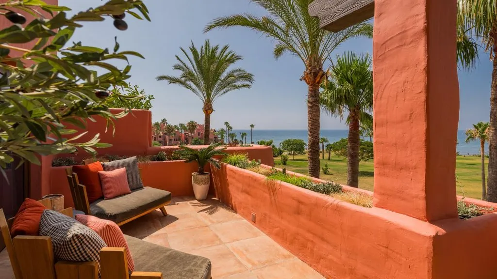 Penthouse 272m² in USA, Southbury. Priced at 4950000€ rent photo-4