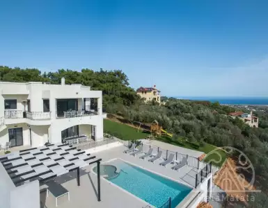 Купить квартиру в Греции 1800000€