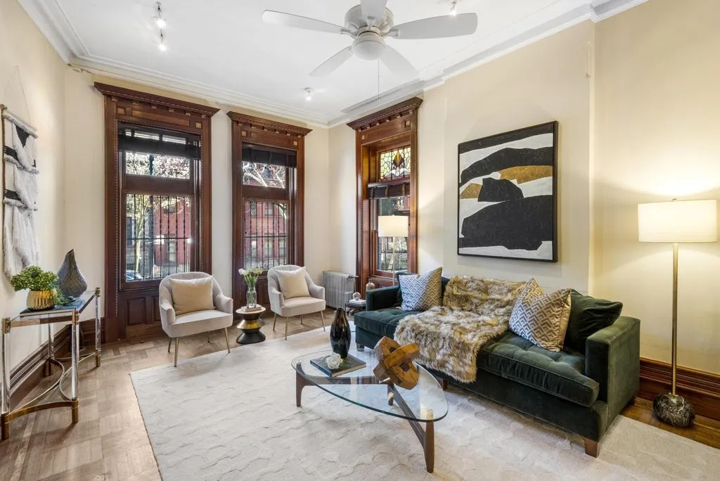 Townhouse 492m² in USA, New York. Priced at 2378200€ rent photo-1